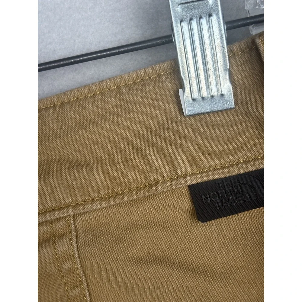 North Face Shorts Mens 32 Tan Khaki Outdoor Casual Cotton Blend Pockets Hiking